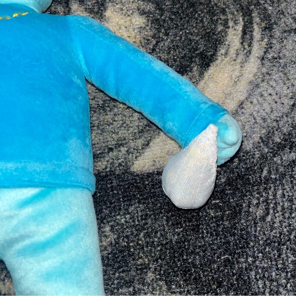 Icy Rabbit Plush - Picture 5 of 7